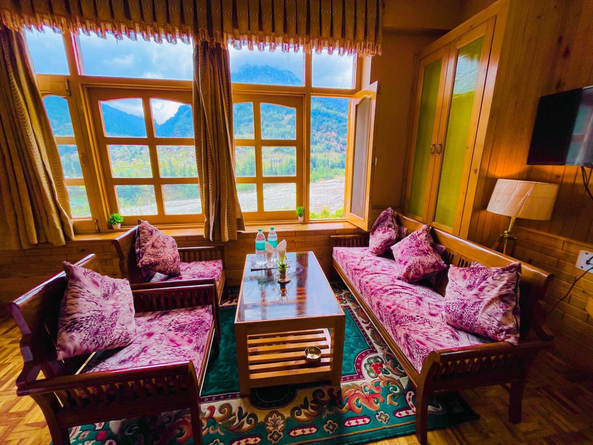 Snow Clad Riverview Hotel & Resort, Manali Exterior foto