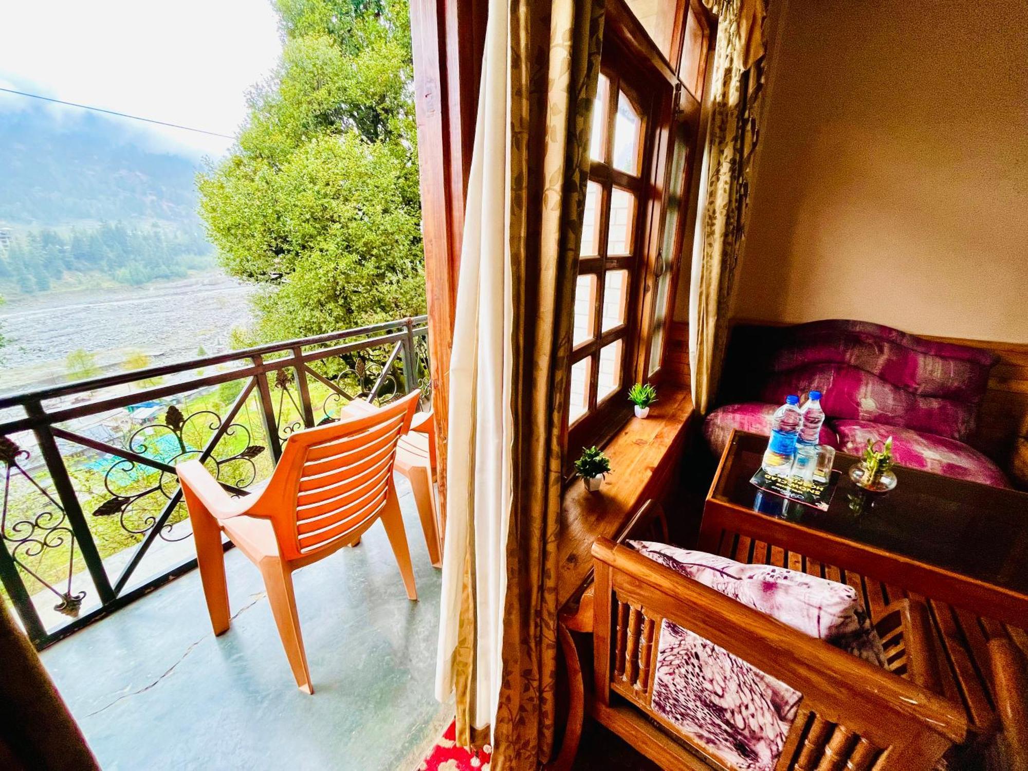 Snow Clad Riverview Hotel & Resort, Manali Exterior foto
